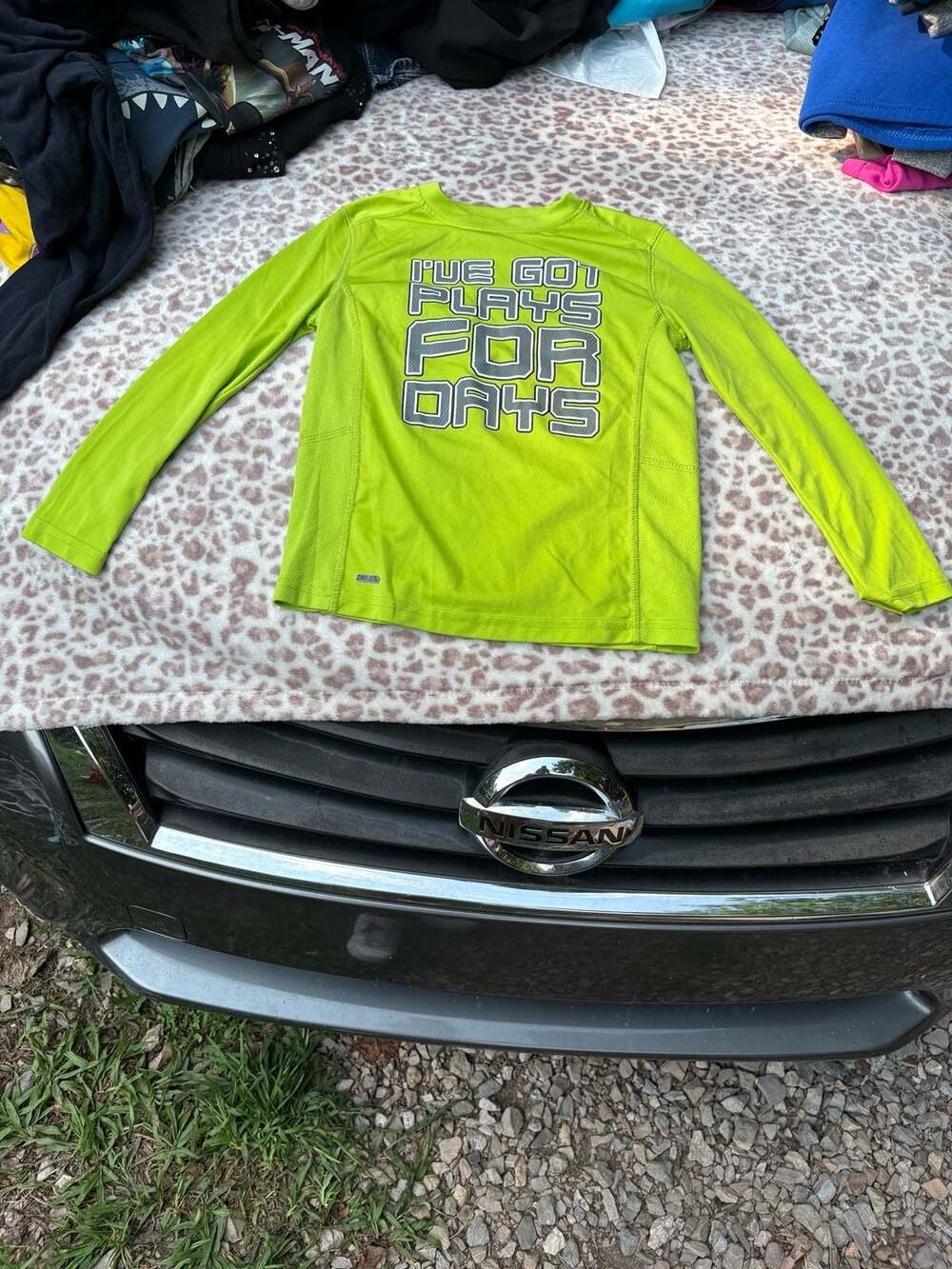 Starter Boys Long Sleeve Shirt 'I've Got Plays For Days' Neon Green Size S (6-7)